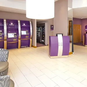 Premier ** London